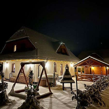 Vila Svistovka Stará Lesná Exteriér fotografie